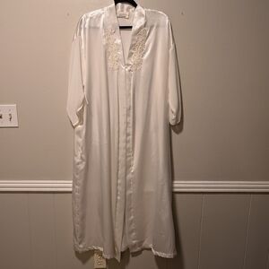 Vintage‎ Dentelle White Satin Robe
